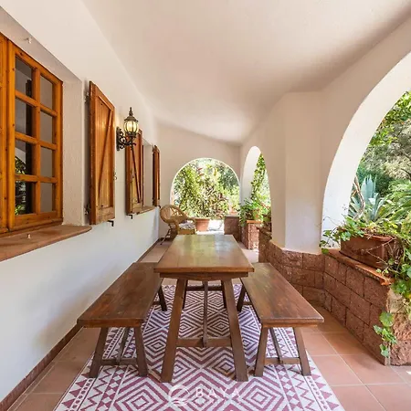 Atzeni - Terrace, Two Patios&lush Garden Villa