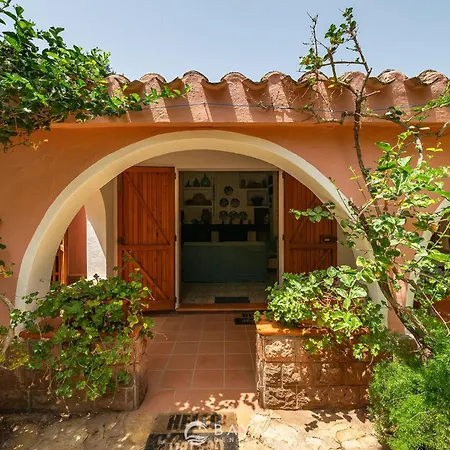 Atzeni - Terrace, Two Patios&lush Garden Villa Notteri
